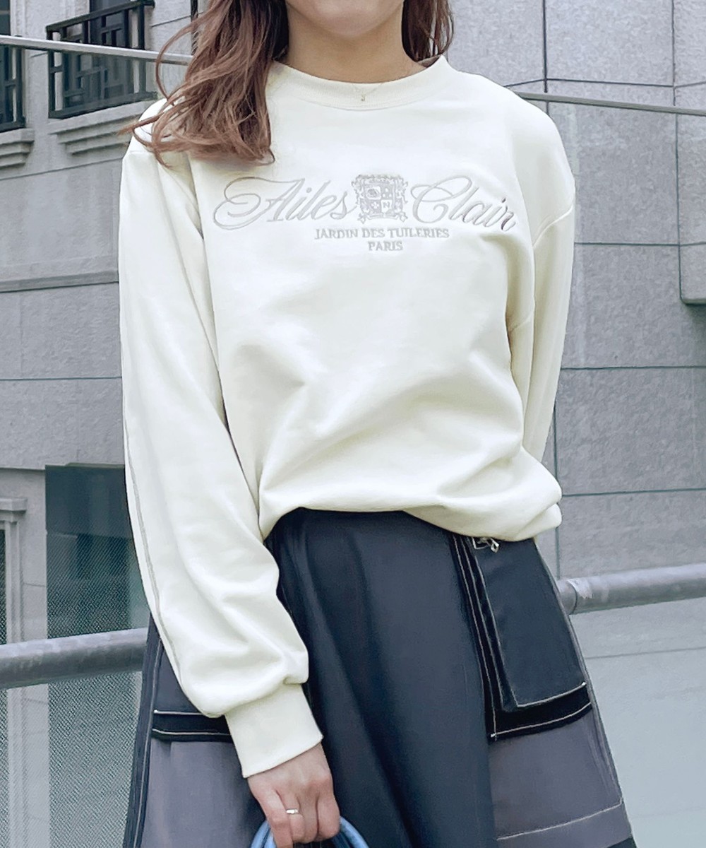 28オフホワイト