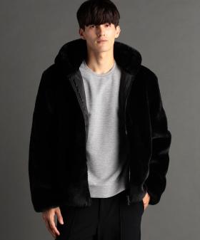 Faux fur フーディブルゾン