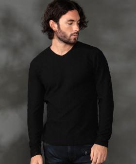 幾何学柄風ジャカードＶネックプルオーバー