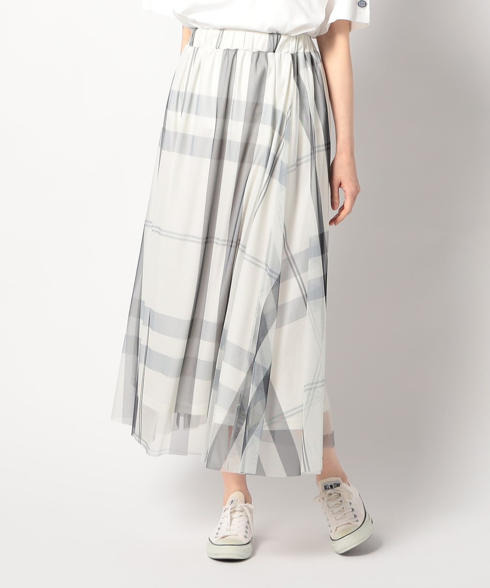 28オフホワイト