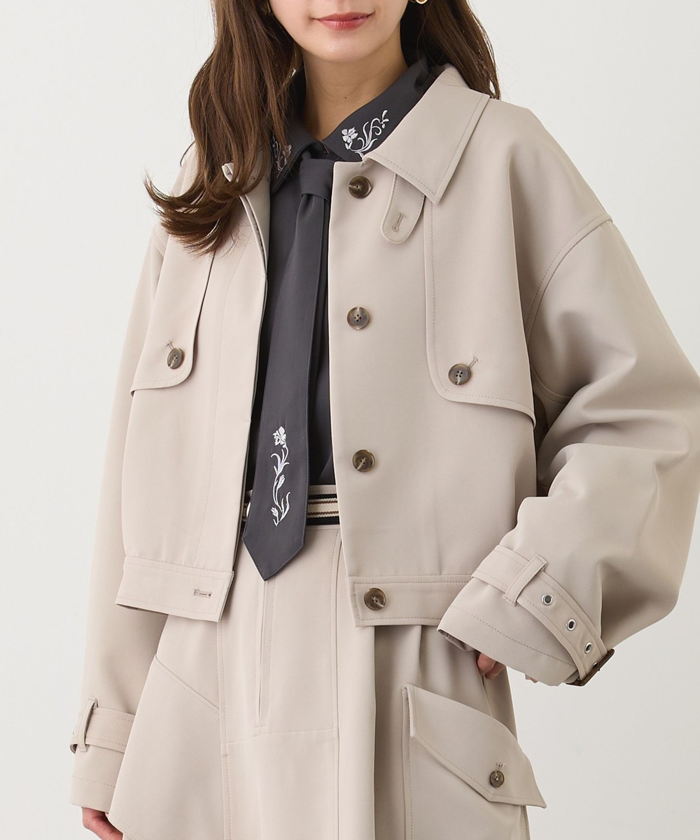 28オフホワイト