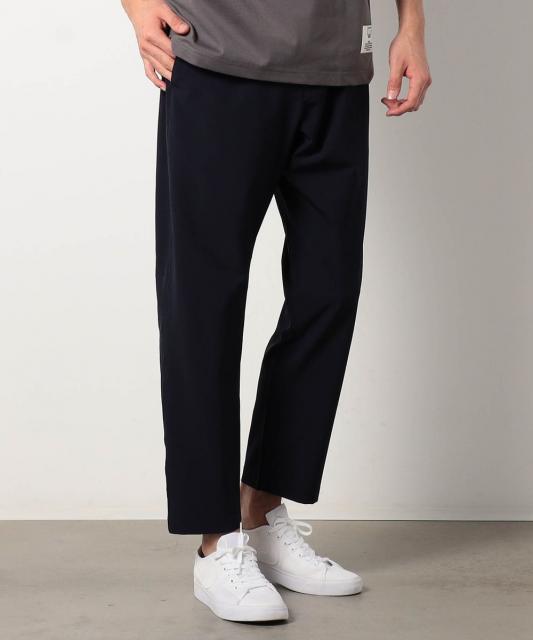 イージーテーパ―ドパンツ