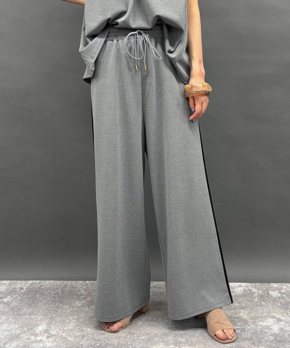 19ライトグレー