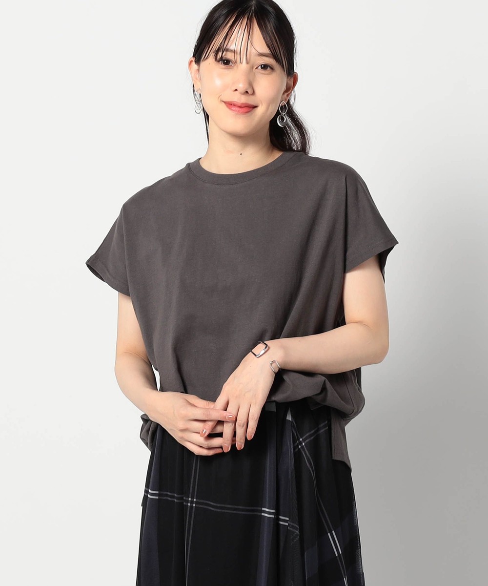 39チャコールグレー