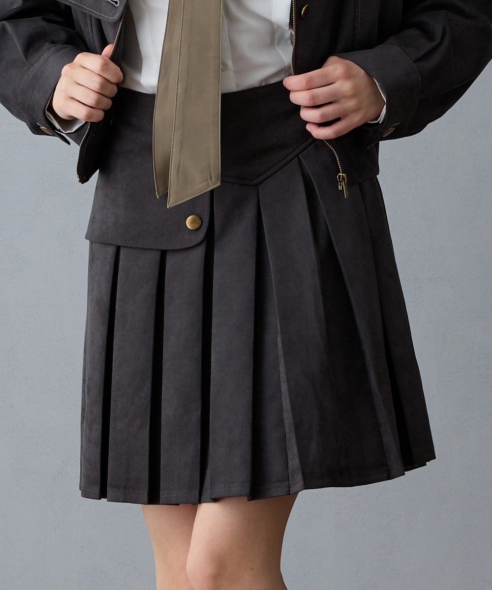 39チャコールグレー