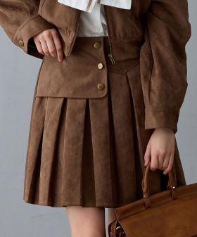 インバーテッドプリーツスカート