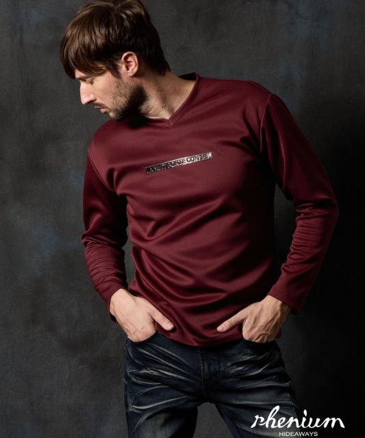 【WEB限定】メタルジェルプリントVネックプルオーバー