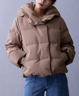 シームレスダウンブルゾン