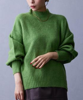 ハイネックニットプルオーバー