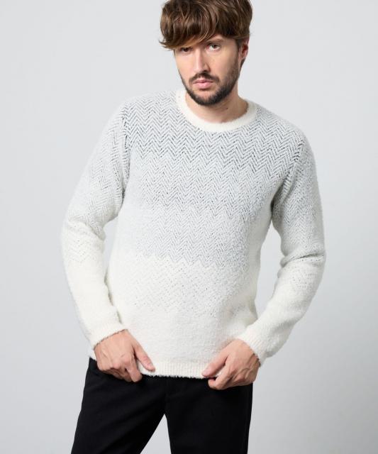 グラデーションシャギークルーネックニット