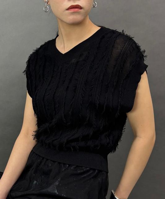 フリンジニットプルオーバー