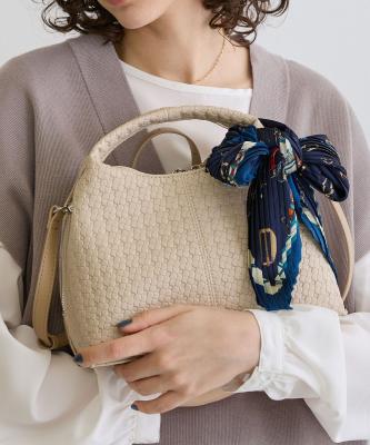 6105-7204_color_0019_400x400