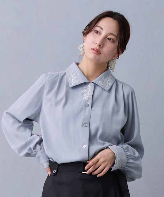 刺繍デザインブラウス