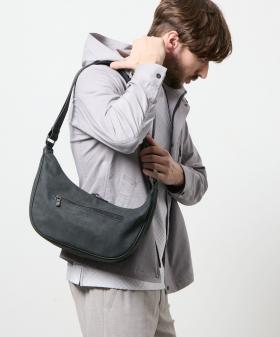 ラウンドショルダーバッグ