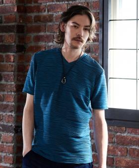 ウェーブタックジャカードVネック半袖プルオーバー