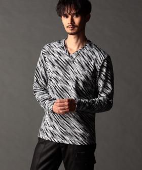 バイアスブリスタージャカード Vネックプルオーバー