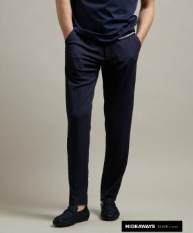 【HIDEAWAYS BLACK】シアージャガードニット　イージースラックス